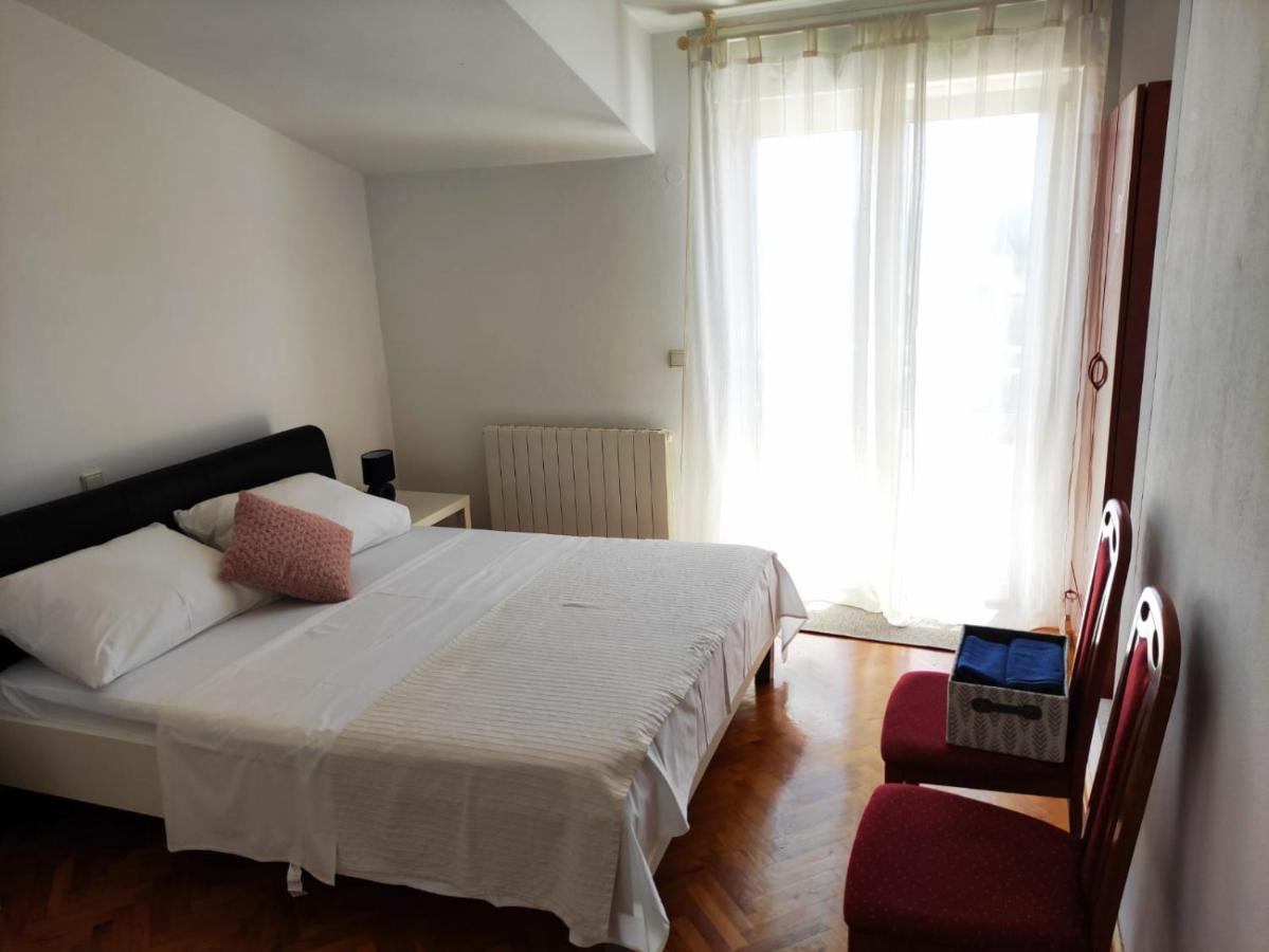 Guesthouse Varnica Kaštel Lukšić Exterior foto